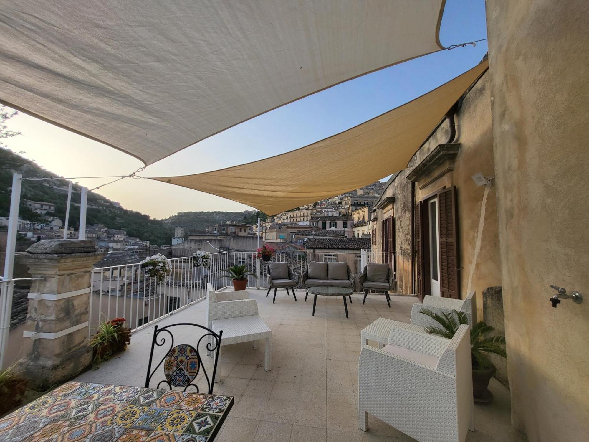 Casa Mavi Limite Delle Due Matrici Villa โมดิกา ภายนอก รูปภาพ
